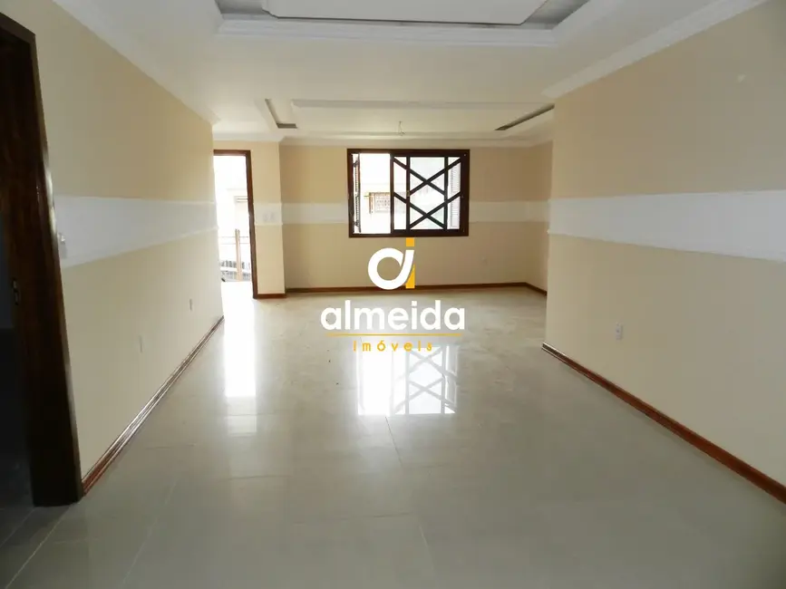 Sobrado com 6 quartos à venda, 558m2 em Nossa Senhora de Lourdes, Santa Maria - RS - imagem 3 Foto 3 de Sobrado com 6 quartos à venda, 558m2 em Nossa Senhora de Lourdes, Santa Maria - RS