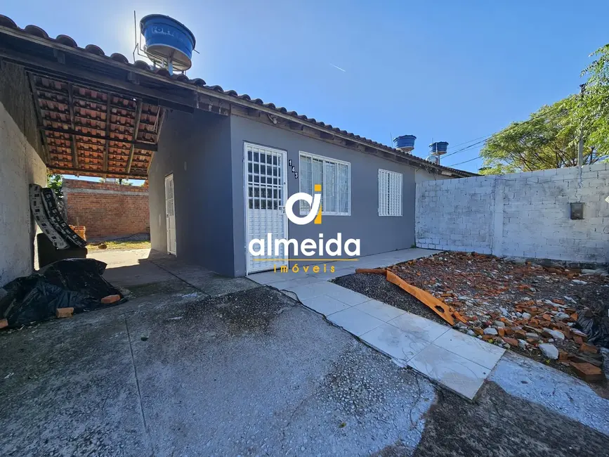 Foto 3 de Casa com 2 quartos à venda, 40m2 em Diácono João Luiz Pozzobon, Santa Maria - RS