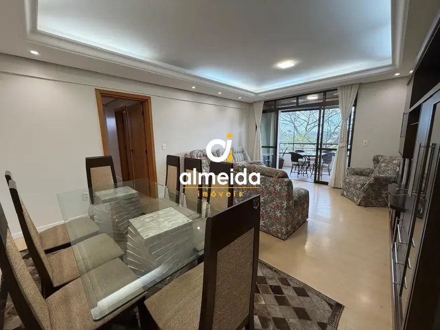 Foto 4 de Apartamento com 3 quartos para alugar, 147m2 em Centro, Santa Maria - RS