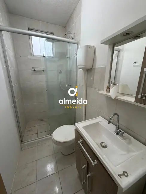 Foto 8 de Apartamento com 2 quartos para alugar, 44m2 em Nossa Senhora Medianeira, Santa Maria - RS