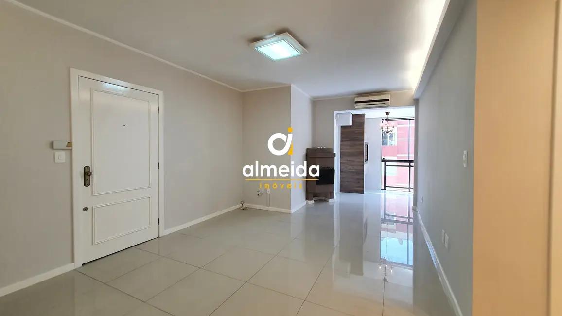 Apartamento com 2 quartos para alugar, 73m2 em Centro, Santa Maria - RS - imagem 3 Foto 3 de Apartamento com 2 quartos para alugar, 73m2 em Centro, Santa Maria - RS