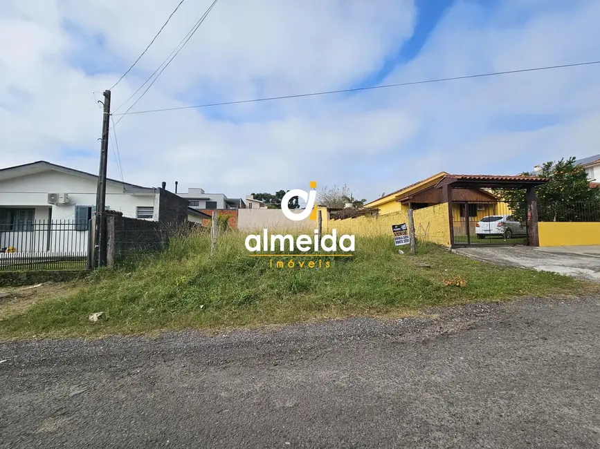 Foto 1 de Terreno / Lote à venda, 360m2 em Dom Antônio Reis, Santa Maria - RS