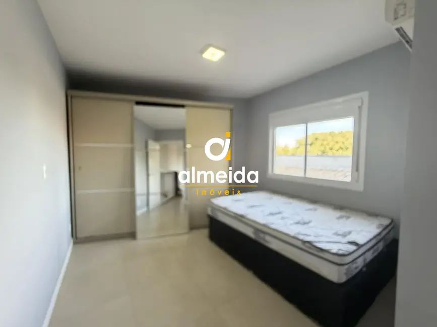 Apartamento com 1 quarto à venda, 46m2 em Nossa Senhora Medianeira, Santa Maria - RS - imagem 7 Foto 7 de Apartamento com 1 quarto à venda, 46m2 em Nossa Senhora Medianeira, Santa Maria - RS