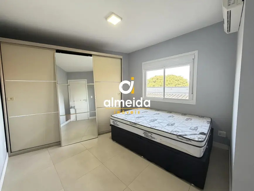 Apartamento com 1 quarto à venda, 46m2 em Nossa Senhora Medianeira, Santa Maria - RS - imagem 8 Foto 8 de Apartamento com 1 quarto à venda, 46m2 em Nossa Senhora Medianeira, Santa Maria - RS