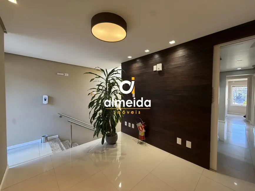 Foto 3 de Sala Comercial com 7 quartos para alugar, 179m2 em Centro, Santa Maria - RS