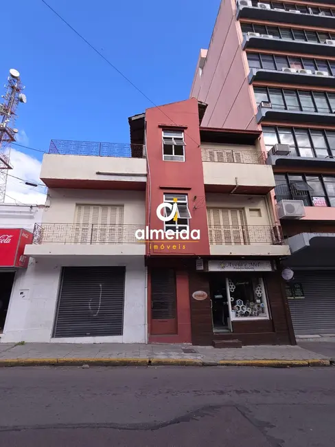Apartamento com 8 quartos à venda, 150m2 em Centro, Santa Maria - RS - imagem 1 Foto 1 de Apartamento com 8 quartos à venda, 150m2 em Centro, Santa Maria - RS