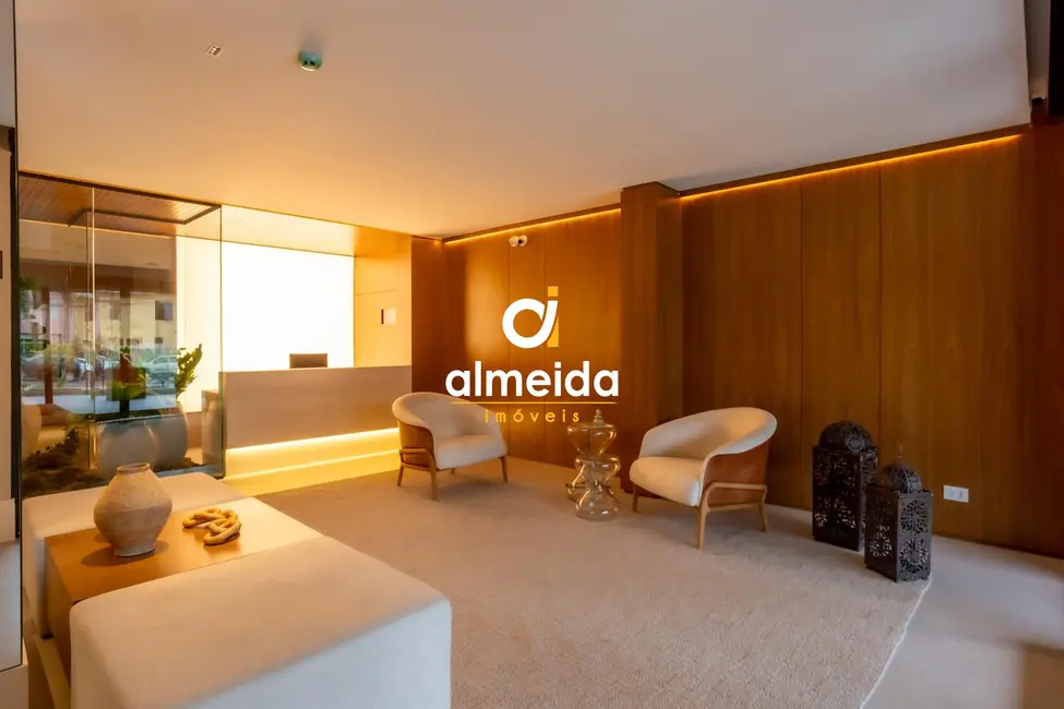Apartamento com 1 quarto à venda, 54m2 em Bigorrilho, Curitiba - PR - imagem 2 Foto 2 de Apartamento com 1 quarto à venda, 54m2 em Bigorrilho, Curitiba - PR