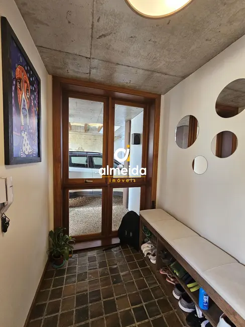Foto 3 de Casa com 3 quartos à venda, 230m2 em Tomazetti, Santa Maria - RS