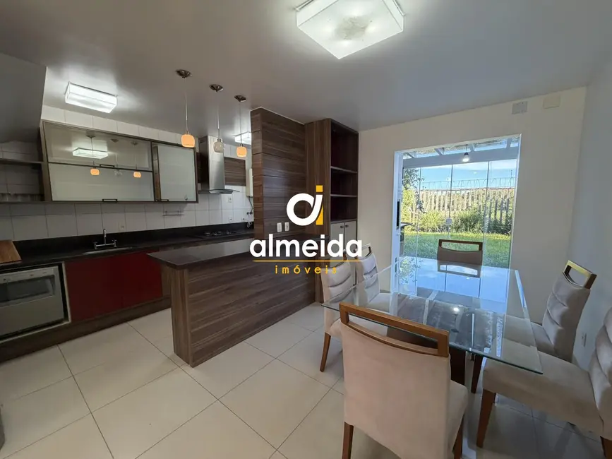 Foto 1 de Casa de Condomínio com 3 quartos para alugar, 162m2 em São José, Santa Maria - RS