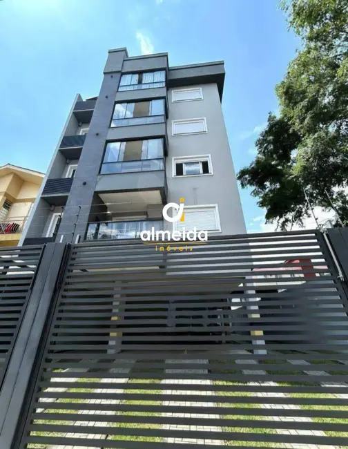 Foto 1 de Cobertura com 2 quartos à venda, 74m2 em Camobi, Santa Maria - RS