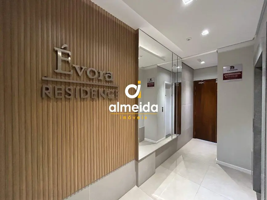 Foto 2 de Cobertura com 2 quartos à venda, 74m2 em Camobi, Santa Maria - RS