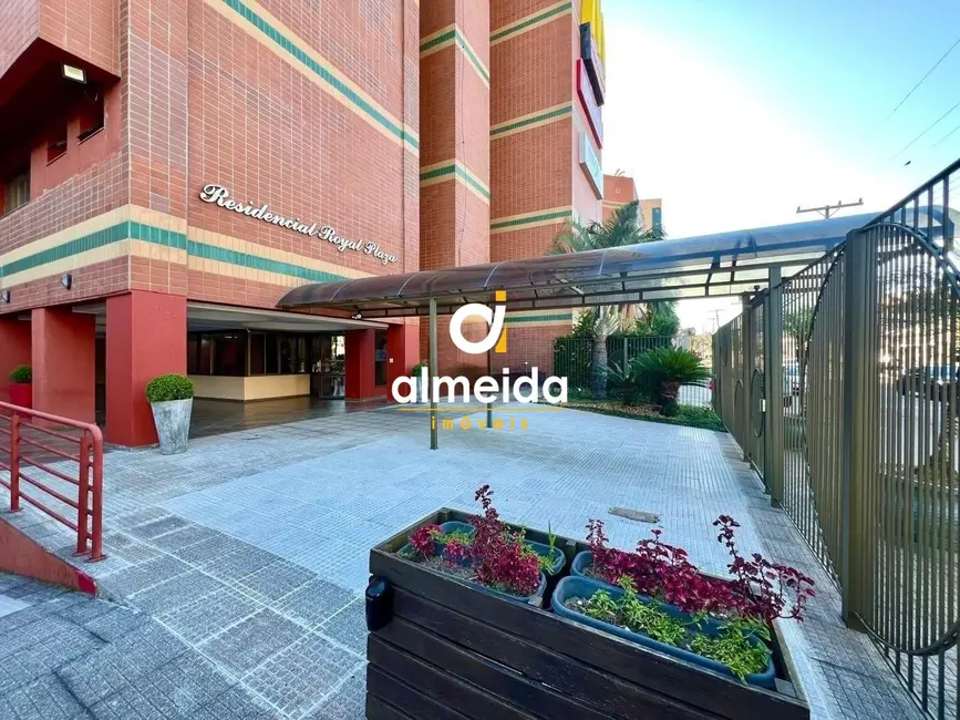 Foto 2 de Apartamento com 2 quartos à venda, 65m2 em Centro, Santa Maria - RS