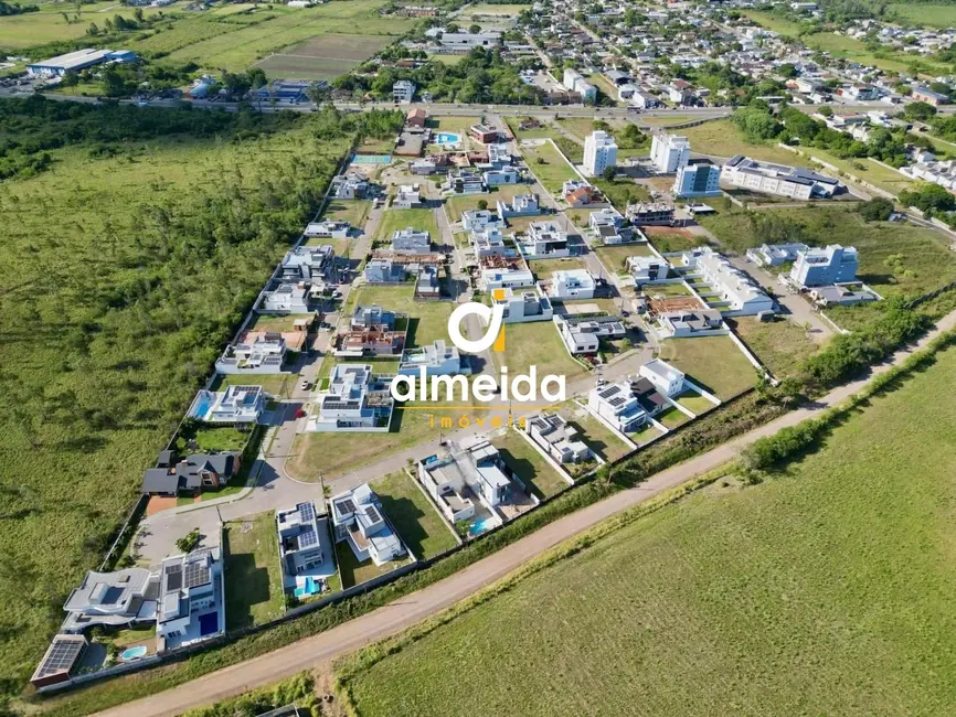 Foto 4 de Terreno / Lote à venda, 405m2 em Camobi, Santa Maria - RS