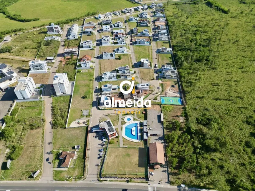 Foto 2 de Terreno / Lote à venda, 405m2 em Camobi, Santa Maria - RS