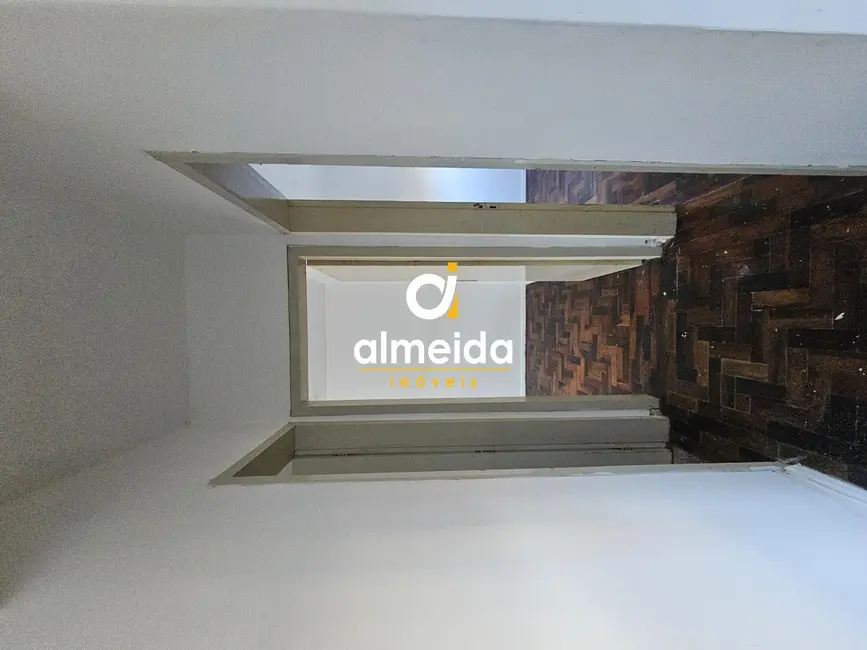 Apartamento com 2 quartos para alugar, 46m2 em Nossa Senhora de Lourdes, Santa Maria - RS - imagem 8 Foto 8 de Apartamento com 2 quartos para alugar, 46m2 em Nossa Senhora de Lourdes, Santa Maria - RS