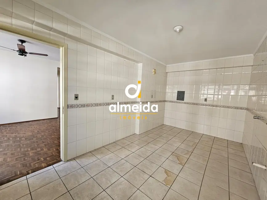 Apartamento com 2 quartos à venda, 100m2 em Nossa Senhora de Fátima, Santa Maria - RS - imagem 9 Foto 9 de Apartamento com 2 quartos à venda, 100m2 em Nossa Senhora de Fátima, Santa Maria - RS