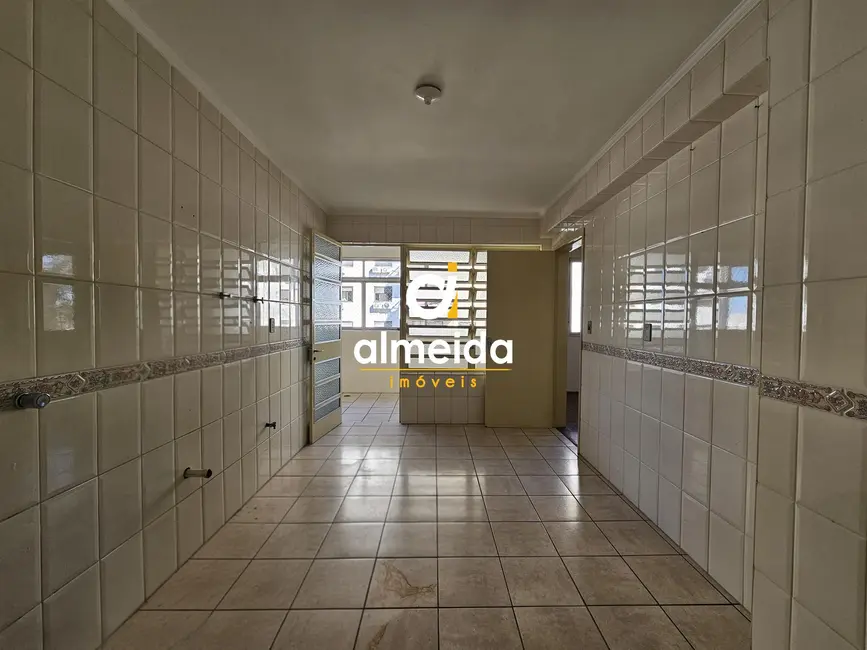 Apartamento com 2 quartos à venda, 100m2 em Nossa Senhora de Fátima, Santa Maria - RS - imagem 8 Foto 8 de Apartamento com 2 quartos à venda, 100m2 em Nossa Senhora de Fátima, Santa Maria - RS