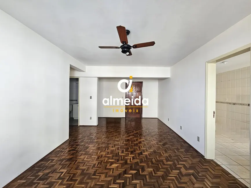 Apartamento com 2 quartos à venda, 100m2 em Nossa Senhora de Fátima, Santa Maria - RS - imagem 6 Foto 6 de Apartamento com 2 quartos à venda, 100m2 em Nossa Senhora de Fátima, Santa Maria - RS