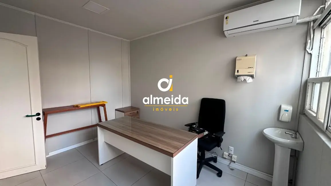 Foto 8 de Sala Comercial com 1 quarto para alugar, 48m2 em Centro, Santa Maria - RS