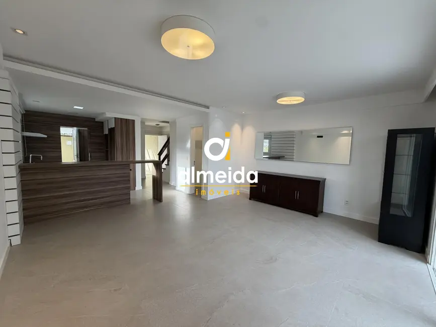 Foto 8 de Casa com 4 quartos à venda, 172m2 em São José, Santa Maria - RS