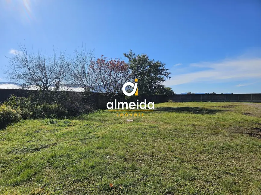 Foto 3 de Terreno / Lote à venda, 675m2 em Pé de Plátano, Santa Maria - RS