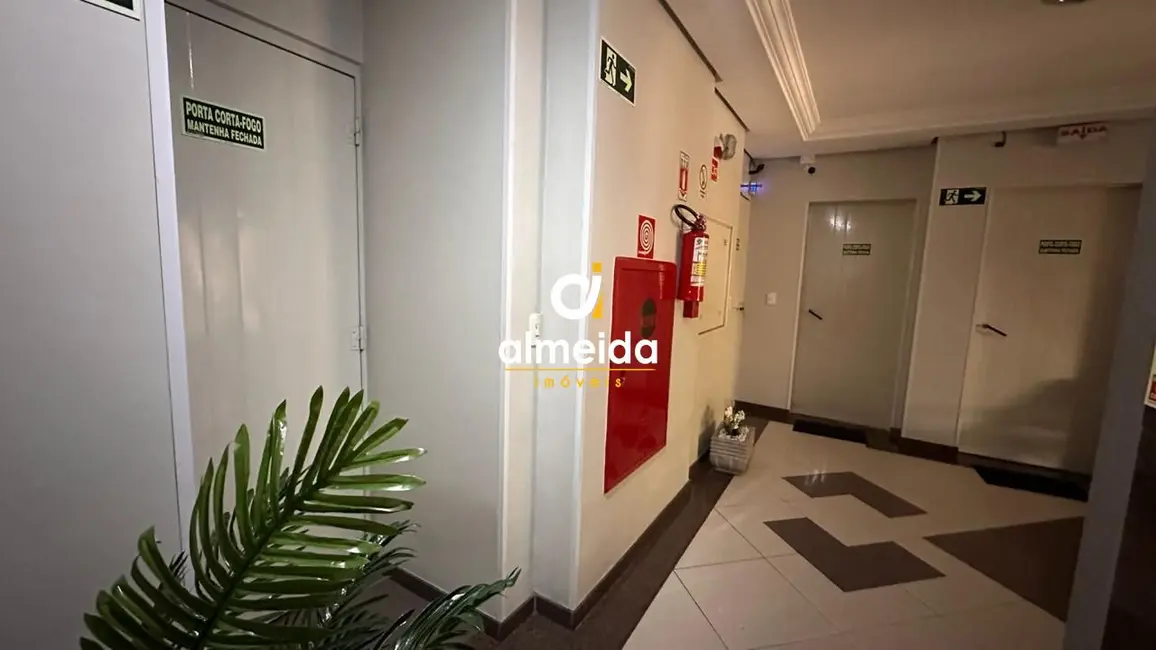 Apartamento com 3 quartos à venda, 106m2 em Centro, Santa Maria - RS - imagem 2 Foto 2 de Apartamento com 3 quartos à venda, 106m2 em Centro, Santa Maria - RS