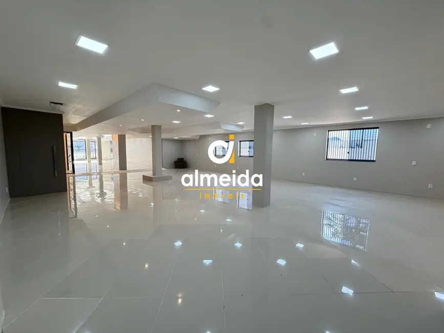 Foto 8 de Sala Comercial com 15 quartos para alugar, 300m2 em Nossa Senhora de Lourdes, Santa Maria - RS
