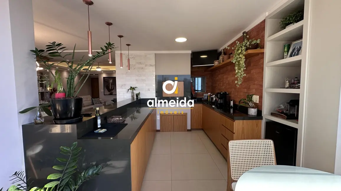 Apartamento com 3 quartos à venda, 137m2 em Nossa Senhora de Lourdes, Santa Maria - RS - imagem 8 Foto 8 de Apartamento com 3 quartos à venda, 137m2 em Nossa Senhora de Lourdes, Santa Maria - RS