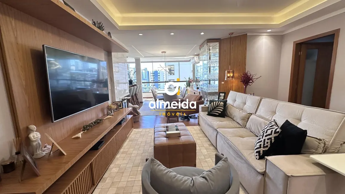 Apartamento com 3 quartos à venda, 137m2 em Nossa Senhora de Lourdes, Santa Maria - RS - imagem 1 Foto 1 de Apartamento com 3 quartos à venda, 137m2 em Nossa Senhora de Lourdes, Santa Maria - RS