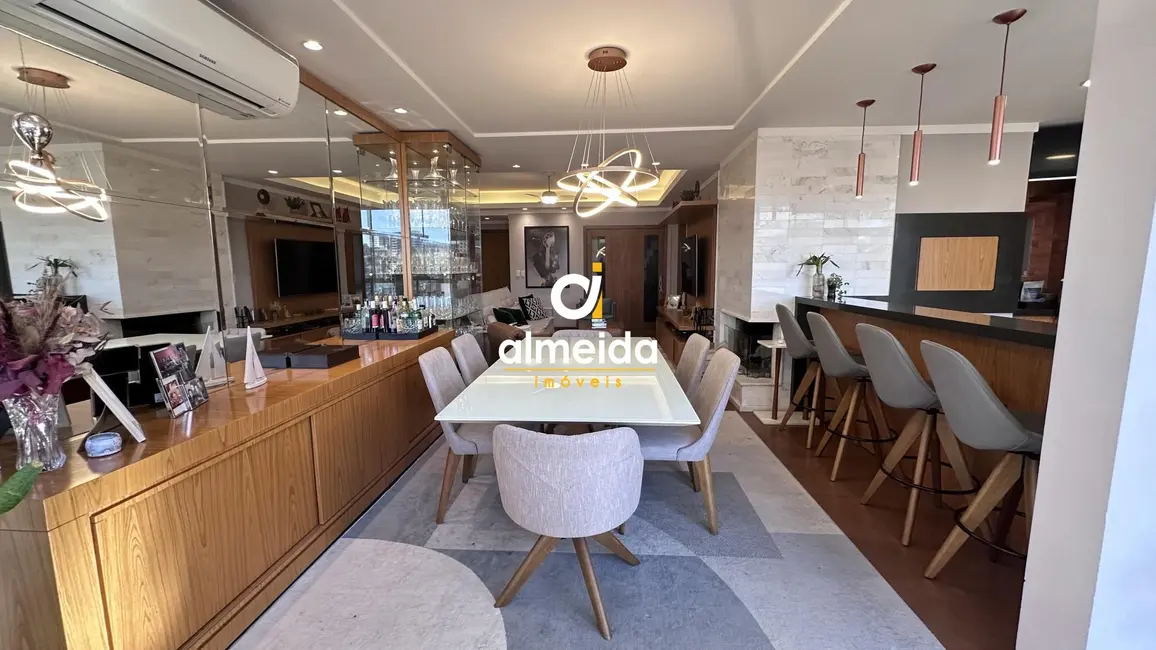 Apartamento com 3 quartos à venda, 137m2 em Nossa Senhora de Lourdes, Santa Maria - RS - imagem 6 Foto 6 de Apartamento com 3 quartos à venda, 137m2 em Nossa Senhora de Lourdes, Santa Maria - RS
