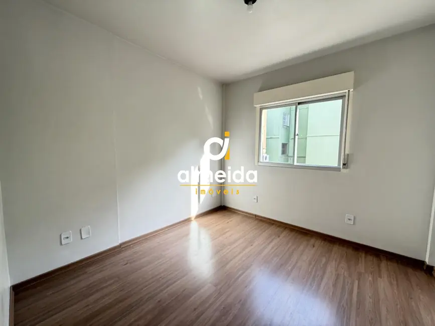 Apartamento com 2 quartos à venda, 65m2 em Nossa Senhora de Fátima, Santa Maria - RS - imagem 9 Foto 9 de Apartamento com 2 quartos à venda, 65m2 em Nossa Senhora de Fátima, Santa Maria - RS