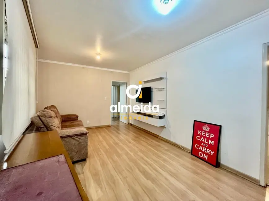 Apartamento com 2 quartos à venda, 91m2 em Centro, Santa Maria - RS - imagem 2 Foto 2 de Apartamento com 2 quartos à venda, 91m2 em Centro, Santa Maria - RS