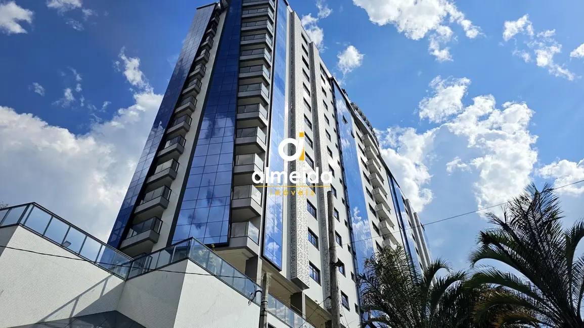 Foto 1 de Apartamento com 3 quartos à venda, 195m2 em Nossa Senhora Medianeira, Santa Maria - RS