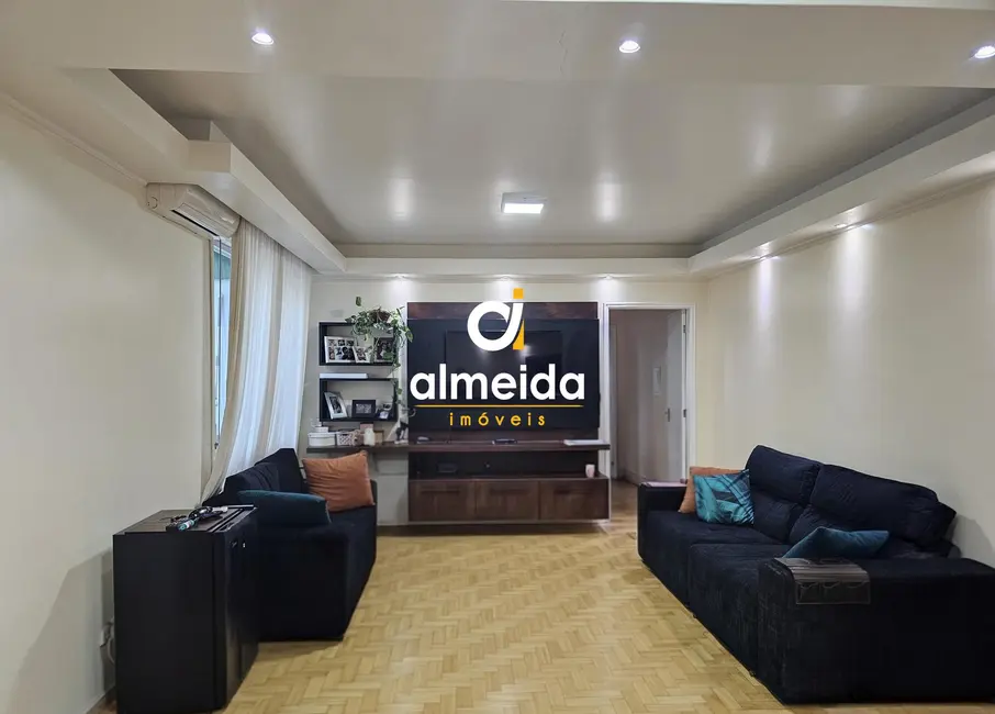 Apartamento com 2 quartos à venda, 113m2 em Centro, Santa Maria - RS - imagem 5 Foto 5 de Apartamento com 2 quartos à venda, 113m2 em Centro, Santa Maria - RS