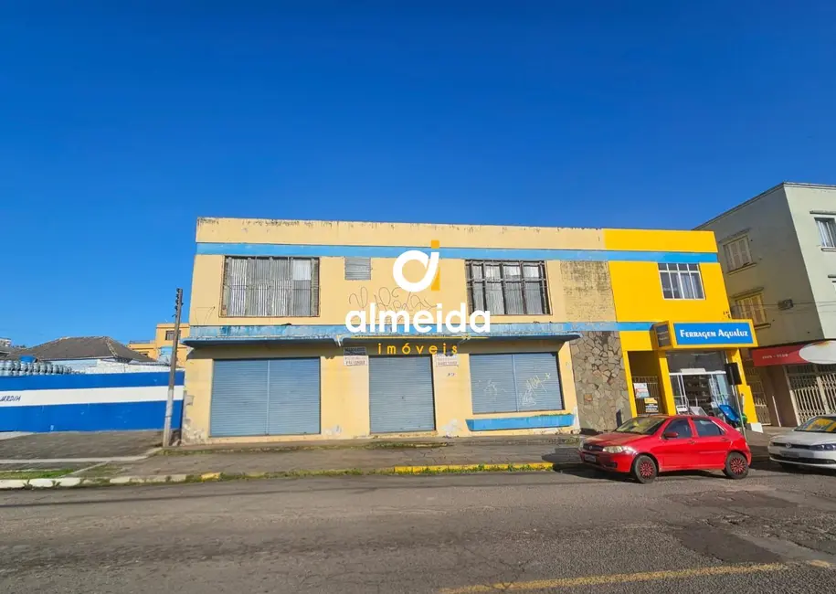 Foto 2 de Loja com 3 quartos à venda, 550m2 em Nossa Senhora do Rosário, Santa Maria - RS