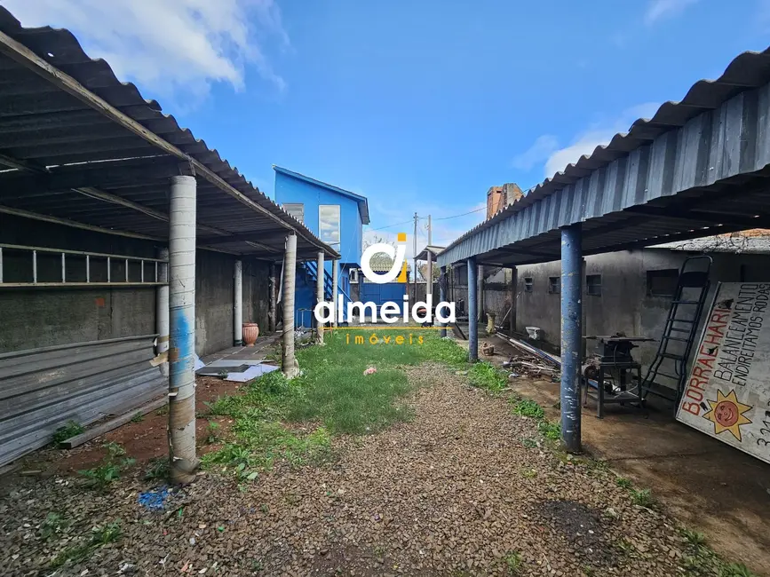 Foto 4 de Armazém / Galpão com 2 quartos para alugar, 100m2 em Santa Maria - RS