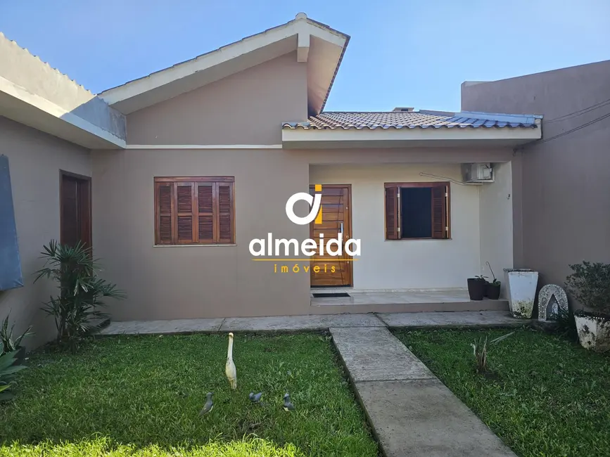 Casa com 2 quartos à venda, 135m2 em Lorenzi, Santa Maria - RS - imagem 1 Foto 1 de Casa com 2 quartos à venda, 135m2 em Lorenzi, Santa Maria - RS