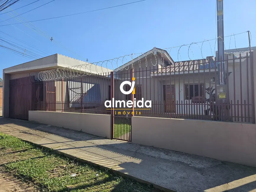 Casa com 2 quartos à venda, 135m2 em Lorenzi, Santa Maria - RS - imagem 2 Foto 2 de Casa com 2 quartos à venda, 135m2 em Lorenzi, Santa Maria - RS