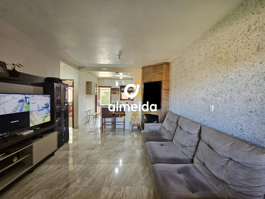 Casa com 2 quartos à venda, 135m2 em Lorenzi, Santa Maria - RS - imagem 8 Foto 8 de Casa com 2 quartos à venda, 135m2 em Lorenzi, Santa Maria - RS