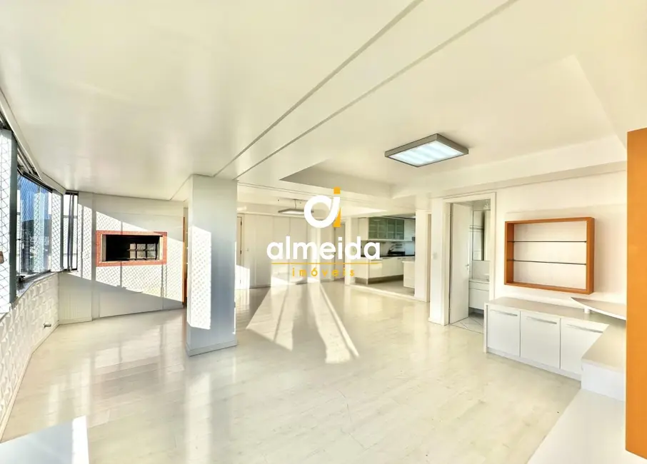Foto 4 de Apartamento com 2 quartos à venda, 104m2 em Nossa Senhora Medianeira, Santa Maria - RS