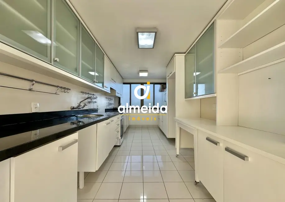 Foto 9 de Apartamento com 2 quartos à venda, 104m2 em Nossa Senhora Medianeira, Santa Maria - RS