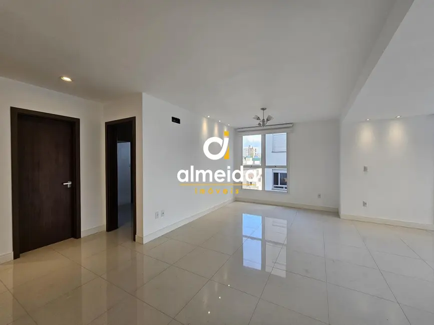 Apartamento com 3 quartos à venda, 154m2 em Centro, Santa Maria - RS - imagem 7 Foto 7 de Apartamento com 3 quartos à venda, 154m2 em Centro, Santa Maria - RS