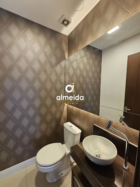 Apartamento com 3 quartos à venda, 154m2 em Centro, Santa Maria - RS - imagem 3 Foto 3 de Apartamento com 3 quartos à venda, 154m2 em Centro, Santa Maria - RS