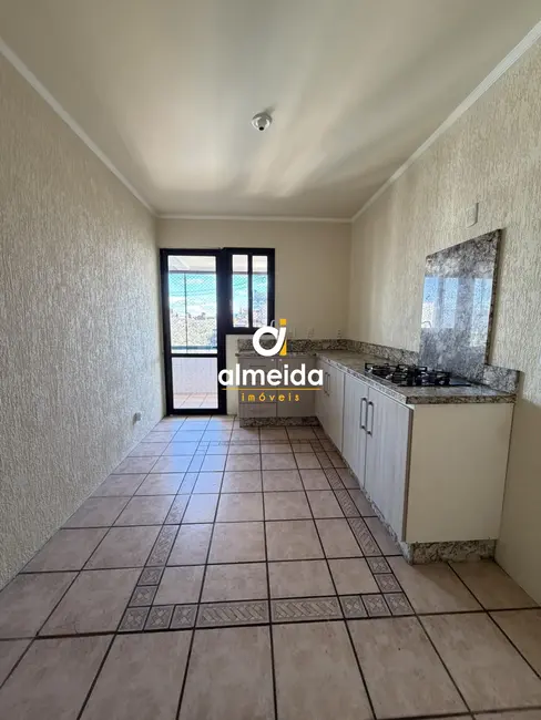 Apartamento com 3 quartos à venda, 179m2 em Nossa Senhora Medianeira, Santa Maria - RS - imagem 8 Foto 8 de Apartamento com 3 quartos à venda, 179m2 em Nossa Senhora Medianeira, Santa Maria - RS