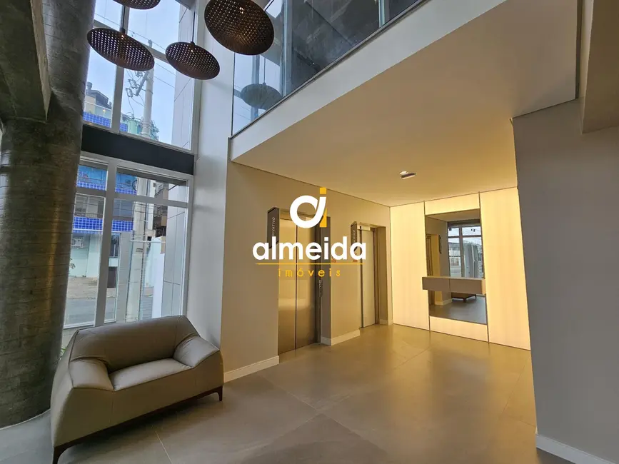 Foto 5 de Apartamento com 3 quartos à venda, 160m2 em Menino Jesus, Santa Maria - RS