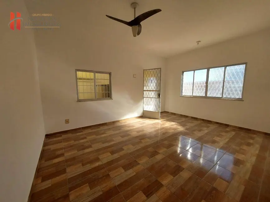 Casa com 4 quartos à venda, 360m2 em Jardim Vinte e Cinco de Agosto, Duque De Caxias - RJ - imagem 7 Foto 7 de Casa com 4 quartos à venda, 360m2 em Jardim Vinte e Cinco de Agosto, Duque De Caxias - RJ