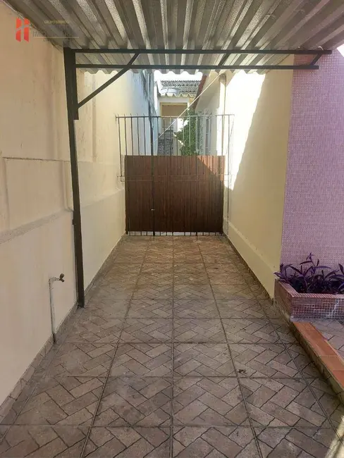 Casa com 4 quartos à venda, 360m2 em Jardim Vinte e Cinco de Agosto, Duque De Caxias - RJ - imagem 3 Foto 3 de Casa com 4 quartos à venda, 360m2 em Jardim Vinte e Cinco de Agosto, Duque De Caxias - RJ