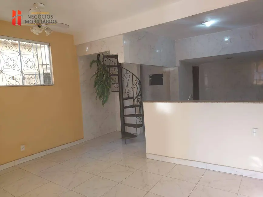 Casa com 2 quartos à venda, 270m2 em Parque Centenário, Duque De Caxias - RJ - imagem 1 Foto 1 de Casa com 2 quartos à venda, 270m2 em Parque Centenário, Duque De Caxias - RJ