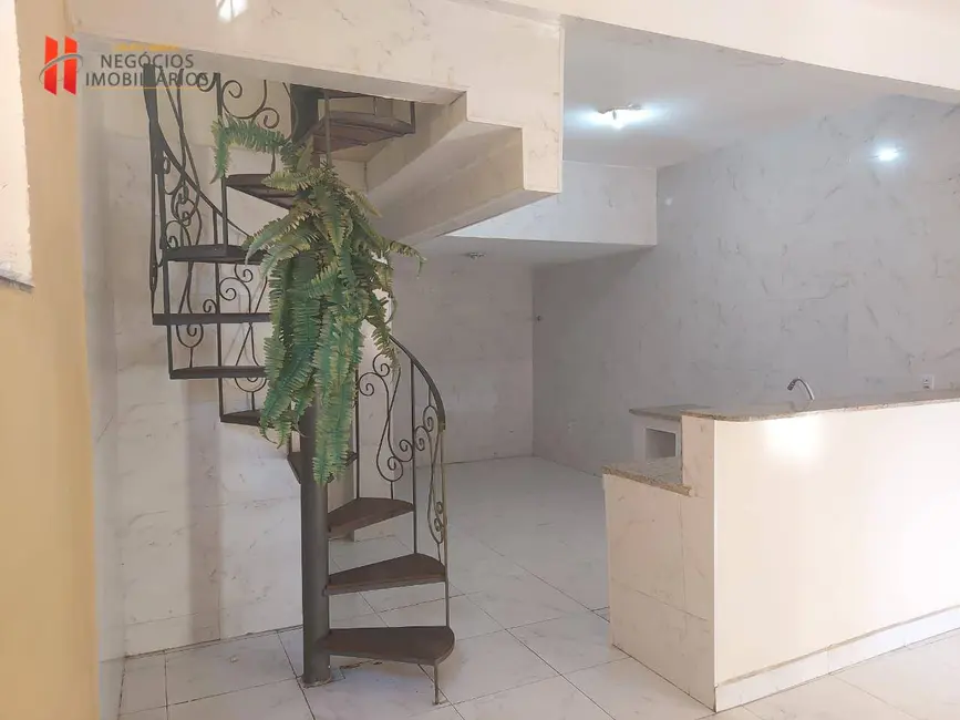 Casa com 2 quartos à venda, 270m2 em Parque Centenário, Duque De Caxias - RJ - imagem 6 Foto 6 de Casa com 2 quartos à venda, 270m2 em Parque Centenário, Duque De Caxias - RJ