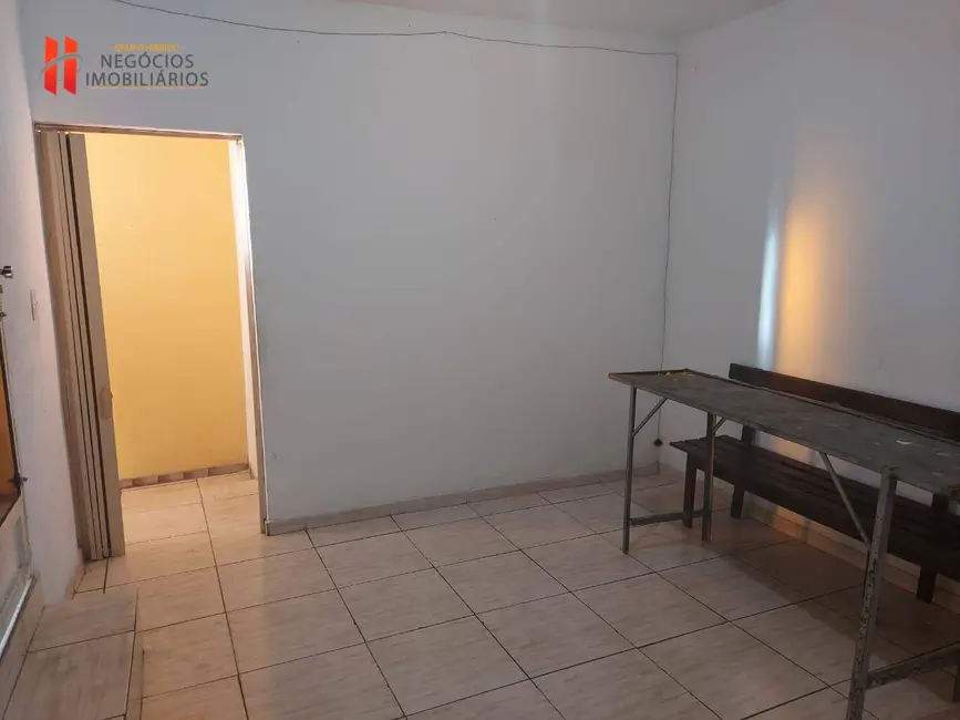 Casa com 4 quartos à venda, 270m2 em Parque Centenário, Duque De Caxias - RJ - imagem 8 Foto 8 de Casa com 4 quartos à venda, 270m2 em Parque Centenário, Duque De Caxias - RJ